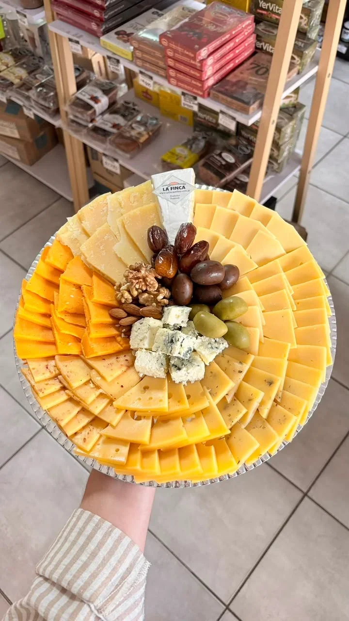 PICADA DE QUESOS